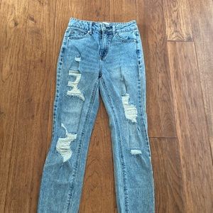 Tinsel Light Washed Stretchy Jeans.
